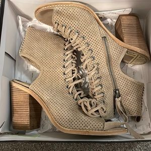 Dolce vita lace up bootie